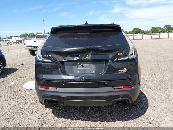 2019 CADILLAC XT4 SPORT