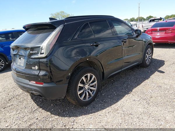 2019 CADILLAC XT4 SPORT