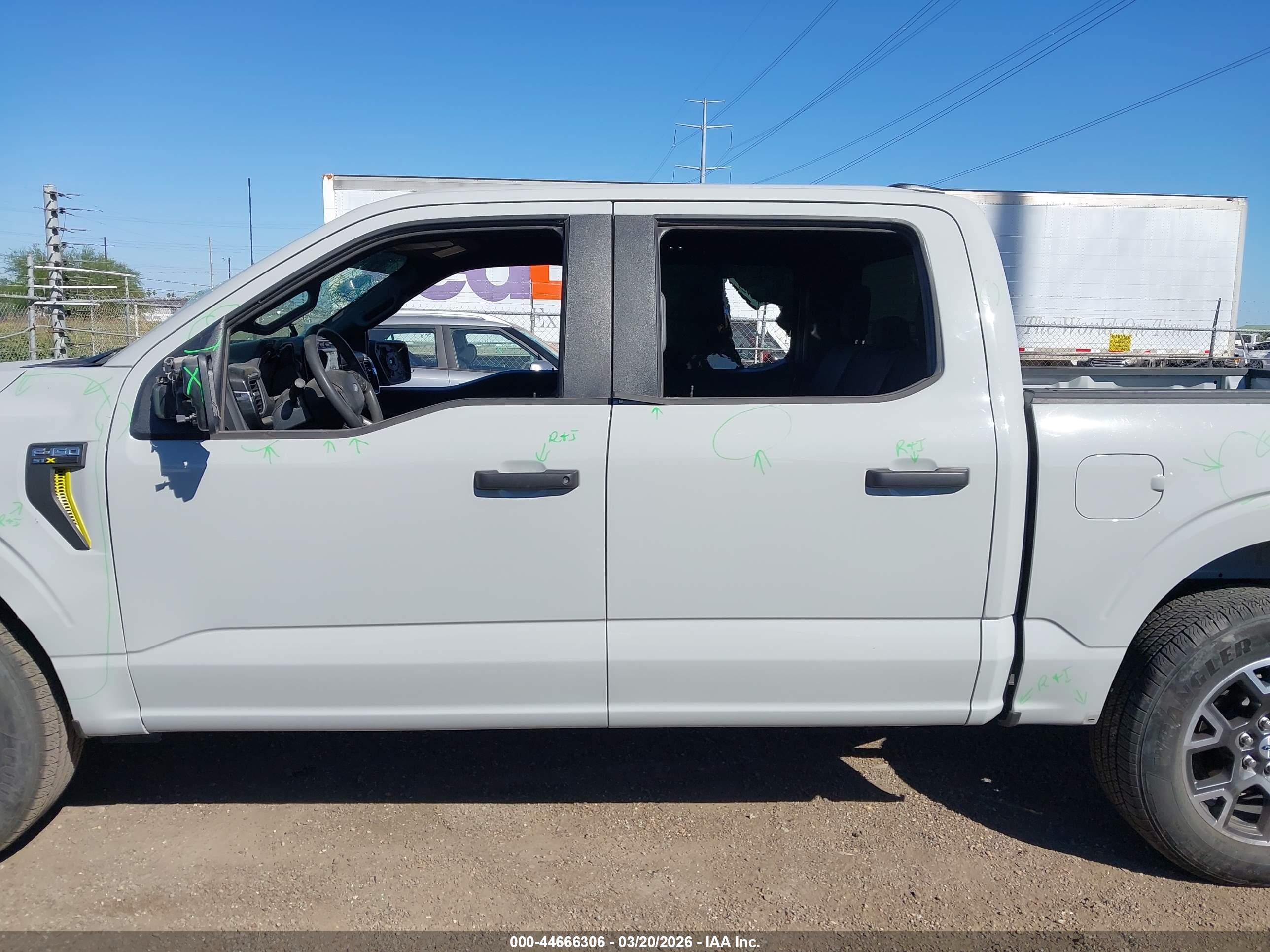 2024 FORD F-150 STX
