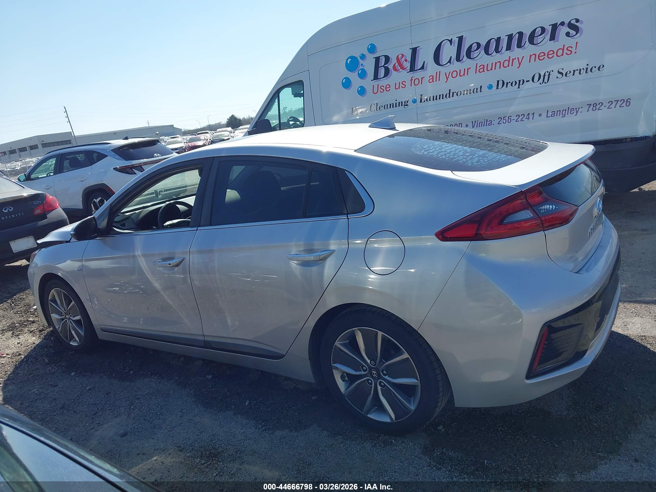 2018 HYUNDAI IONIQ HYBRID LIMITED