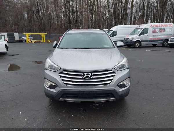 2016 HYUNDAI SANTA FE SE