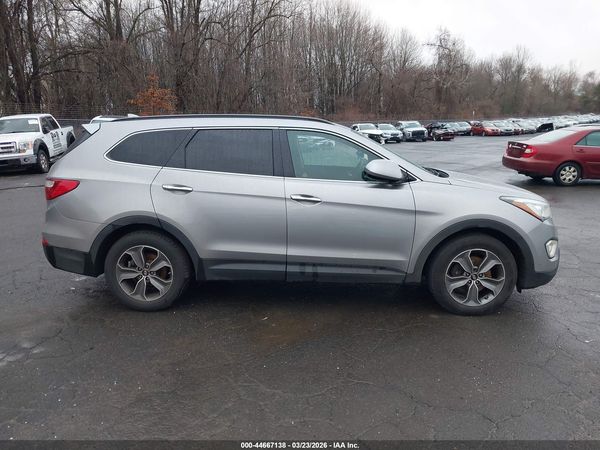 2016 HYUNDAI SANTA FE SE
