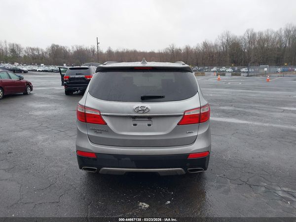 2016 HYUNDAI SANTA FE SE