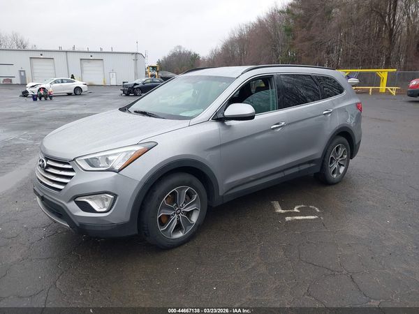 2016 HYUNDAI SANTA FE SE