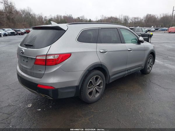 2016 HYUNDAI SANTA FE SE