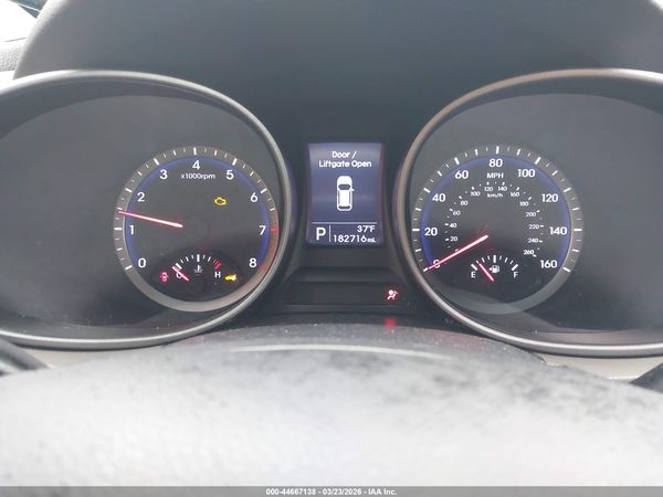 2016 HYUNDAI SANTA FE SE