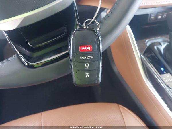 2024 TOYOTA HIGHLANDER PLATINUM