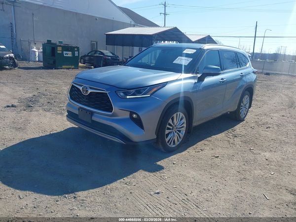 2024 TOYOTA HIGHLANDER PLATINUM