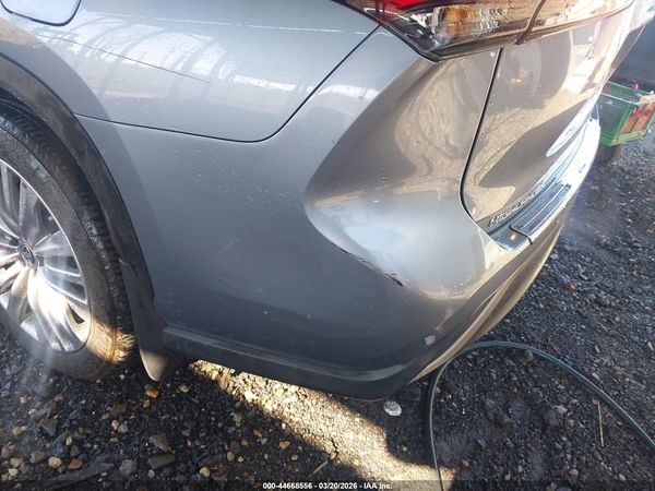 2024 TOYOTA HIGHLANDER PLATINUM