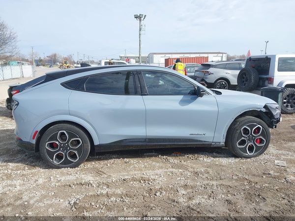2024 FORD MUSTANG MACH-E GT