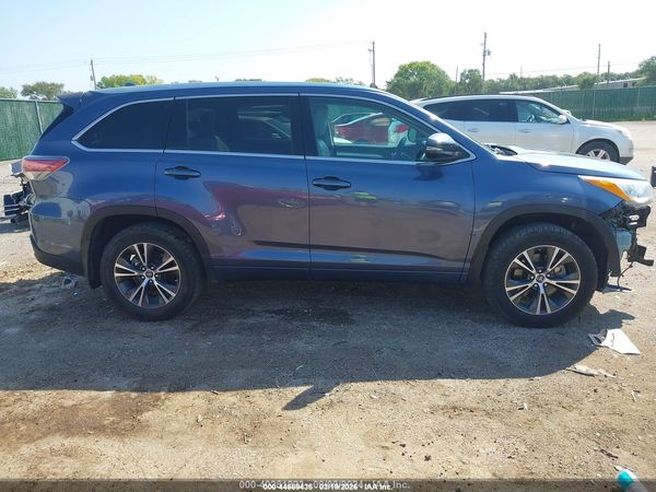 2016 TOYOTA HIGHLANDER XLE V6