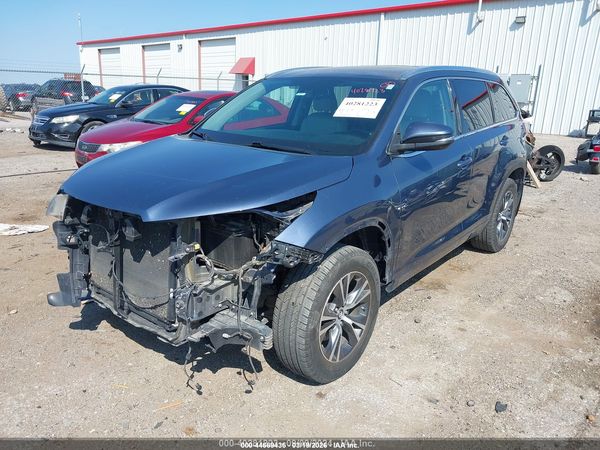 2016 TOYOTA HIGHLANDER XLE V6