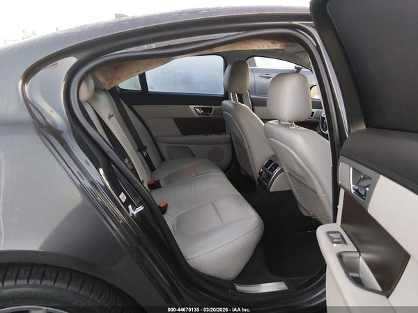 2013 JAGUAR XF I4 T