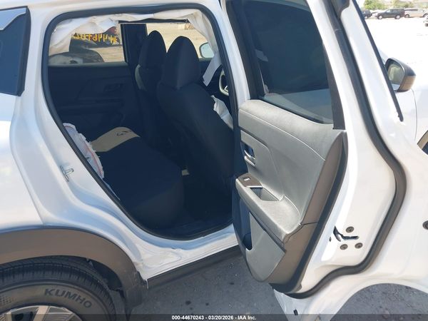 2026 NISSAN KICKS S — I8