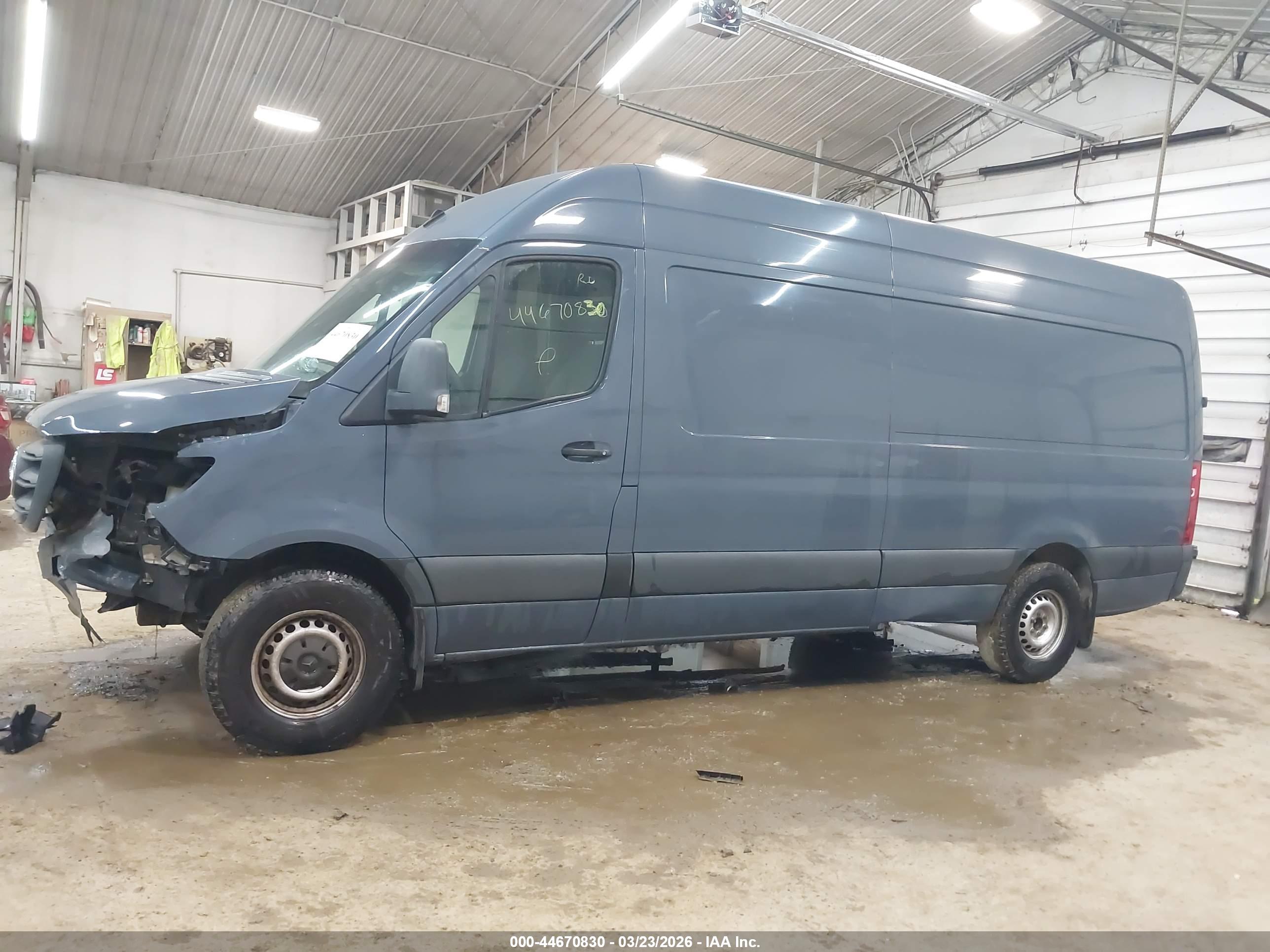 2019 MERCEDES-BENZ SPRINTER 2500 HIGH ROOF V6
