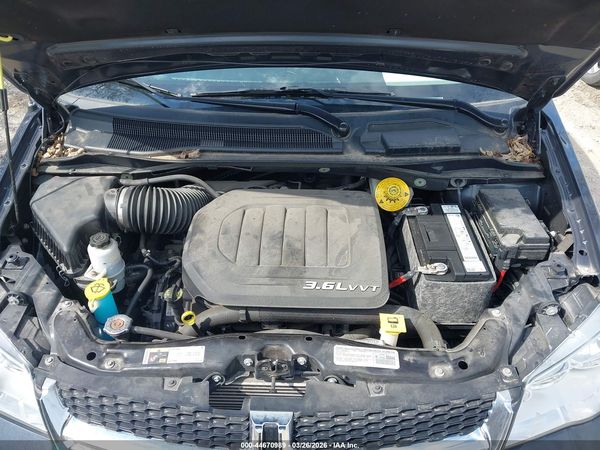 2014 DODGE GRAND CARAVAN SE — I10