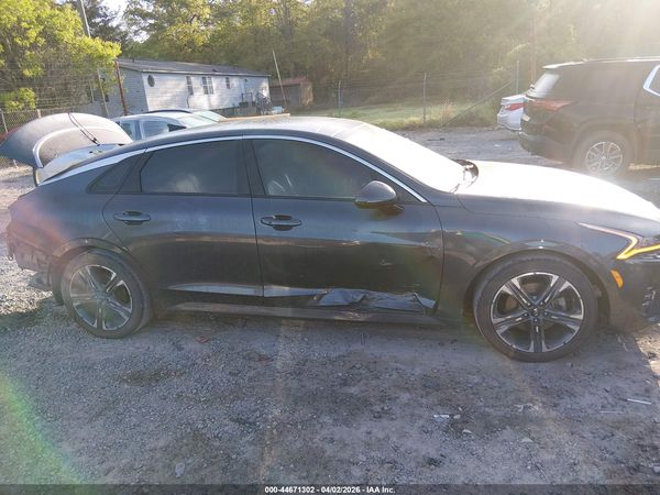 2021 KIA K5 EX