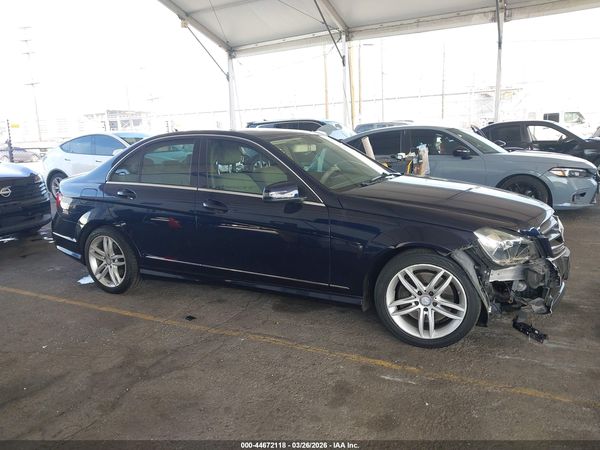 2014 MERCEDES-BENZ C 300 SPORT 4MATIC