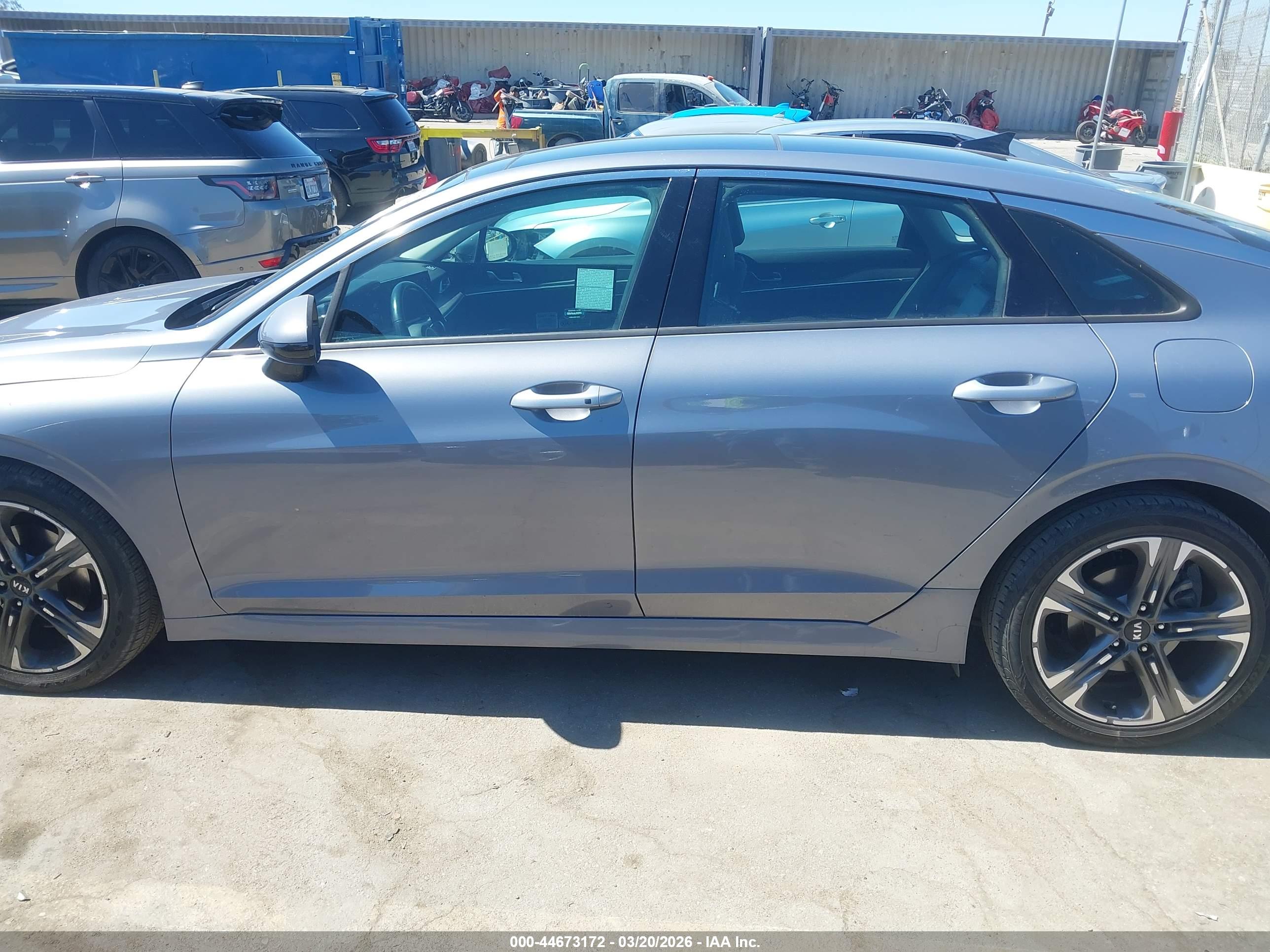 2021 KIA K5 EX