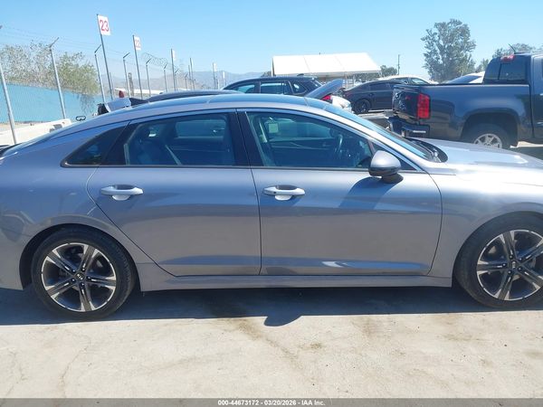 2021 KIA K5 EX