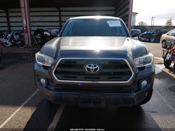 2017 TOYOTA TACOMA SR5 V6