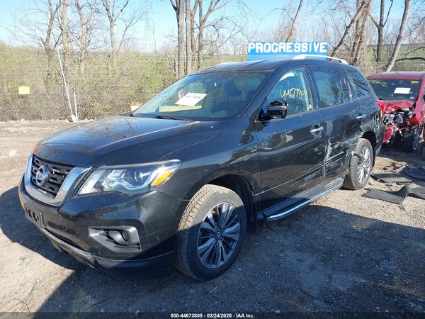 2019 NISSAN PATHFINDER SV