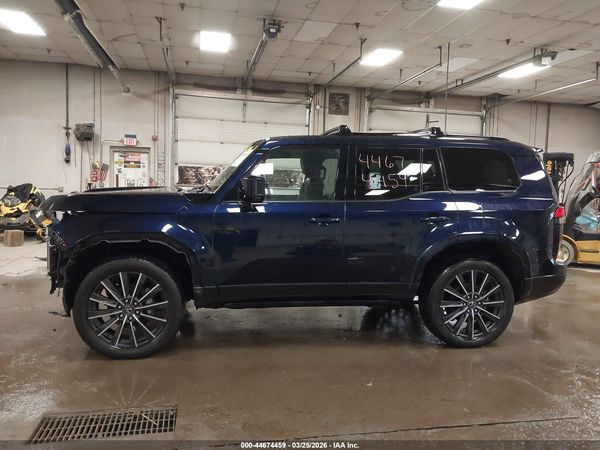 2025 LEXUS GX 550 LUXURY+