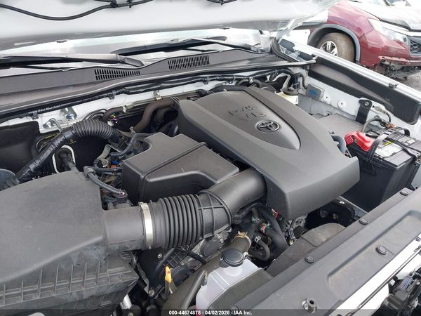 2018 TOYOTA TACOMA SR5 V6