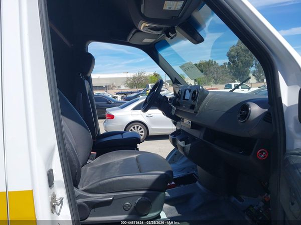 2024 MERCEDES-BENZ SPRINTER 2500