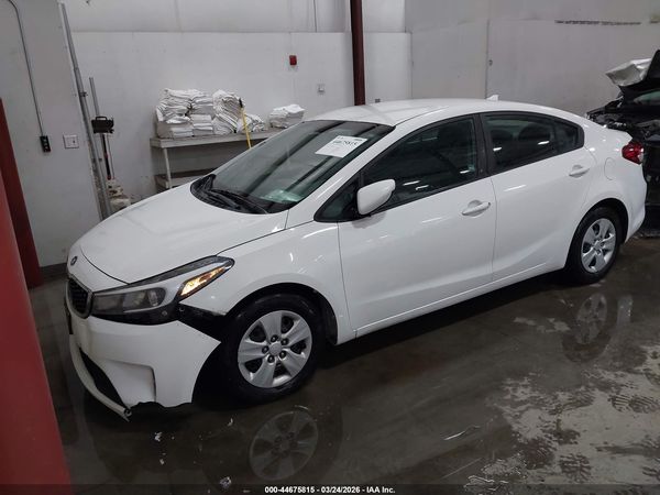 2017 KIA FORTE LX