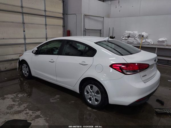 2017 KIA FORTE LX