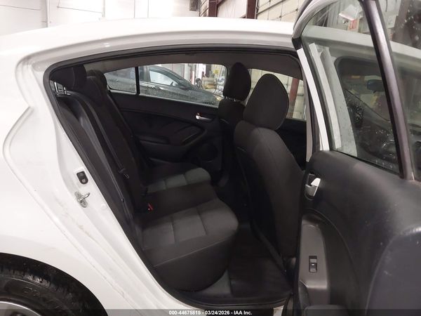 2017 KIA FORTE LX