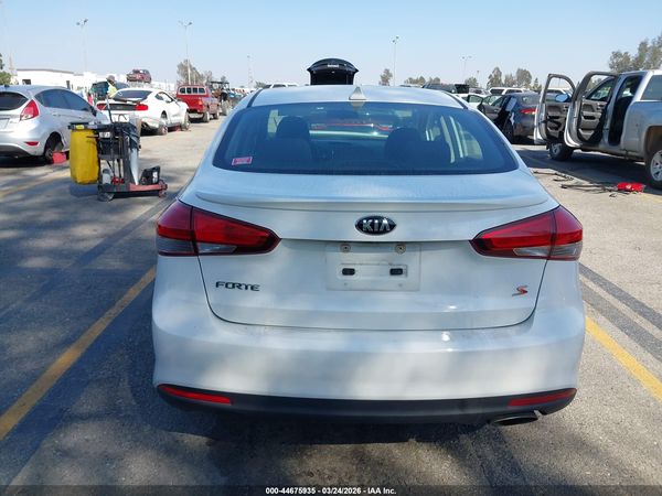2018 KIA FORTE S