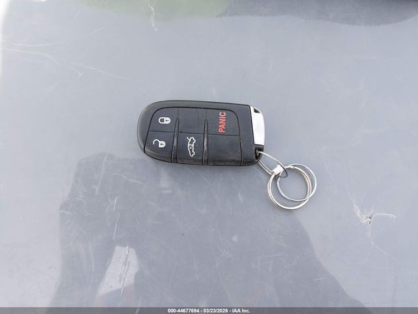 2016 DODGE CHALLENGER SXT