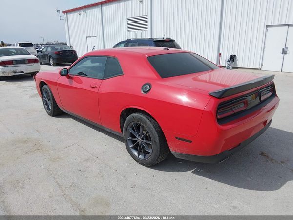 2016 DODGE CHALLENGER SXT