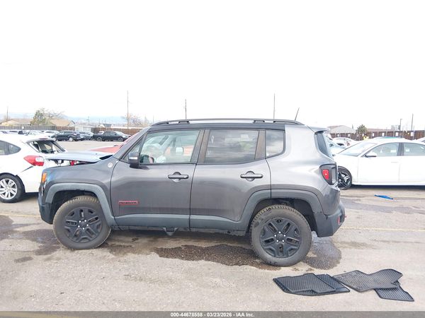 2018 JEEP RENEGADE TRAILHAWK 4X4