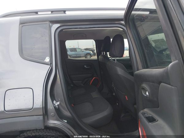 2018 JEEP RENEGADE TRAILHAWK 4X4