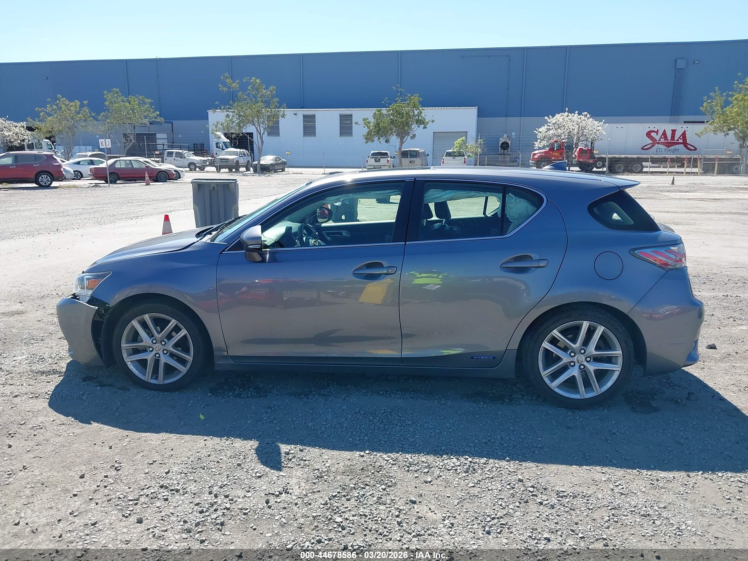 2017 LEXUS CT CT 200H F SPORT