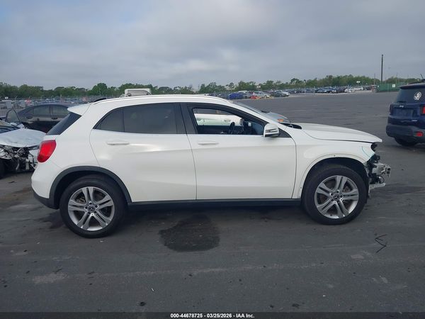 2020 MERCEDES-BENZ GLA 250 GLA250