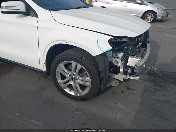 2020 MERCEDES-BENZ GLA 250 GLA250