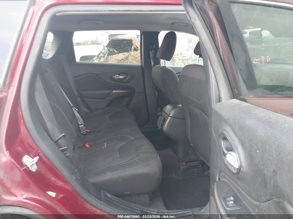 2019 JEEP CHEROKEE LATITUDE FWD