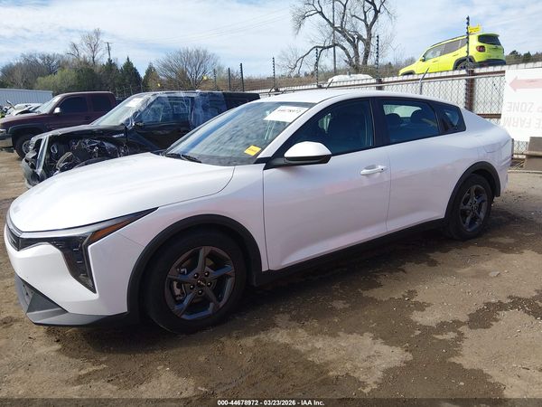 2025 KIA K4 LXS