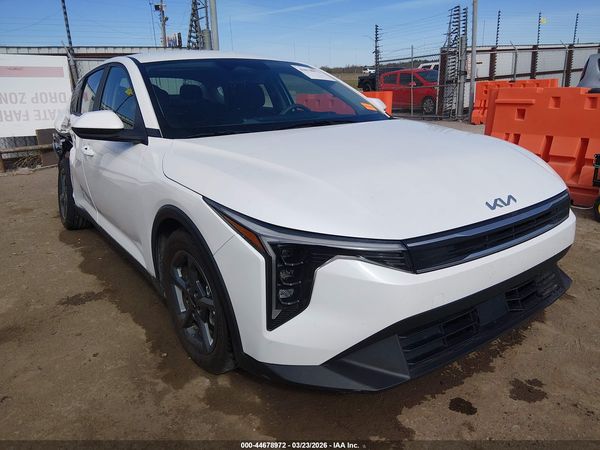 2025 KIA K4 LXS