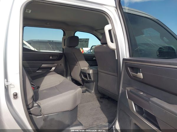 2023 TOYOTA TUNDRA SR5