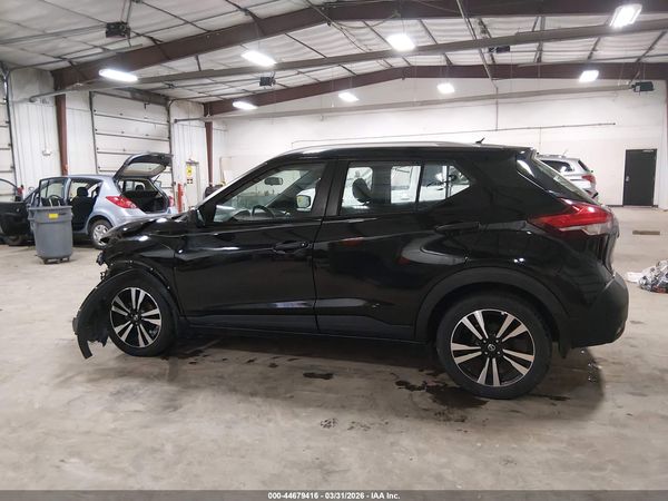 2019 NISSAN KICKS S
