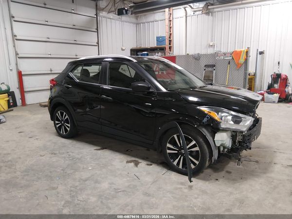 2019 NISSAN KICKS S