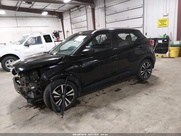 2019 NISSAN KICKS S