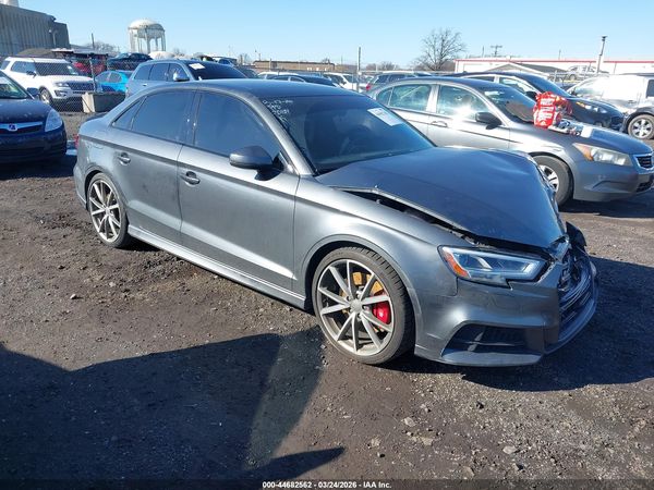 2018 AUDI S3
