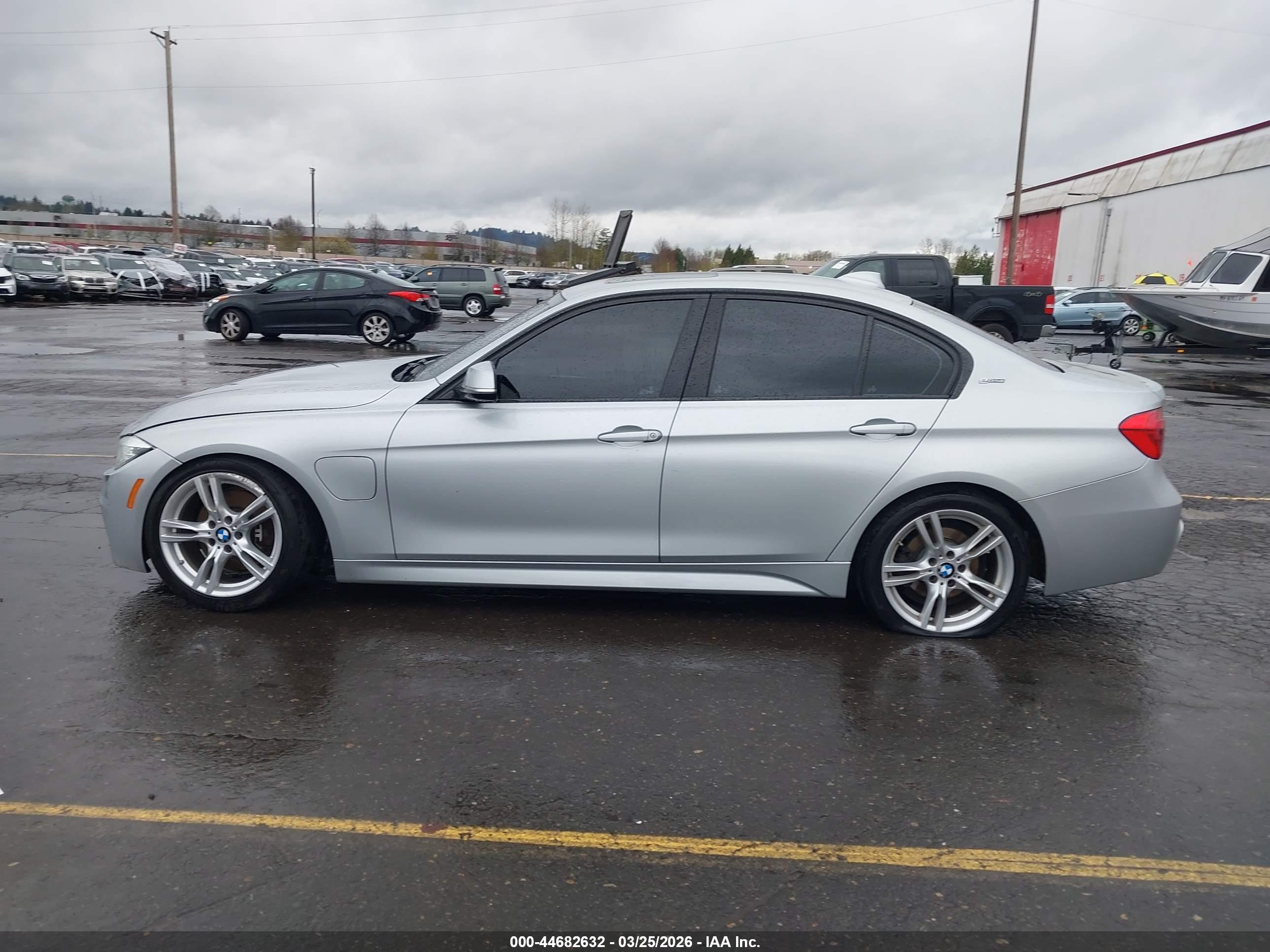 2017 BMW 330E IPERFORMANCE