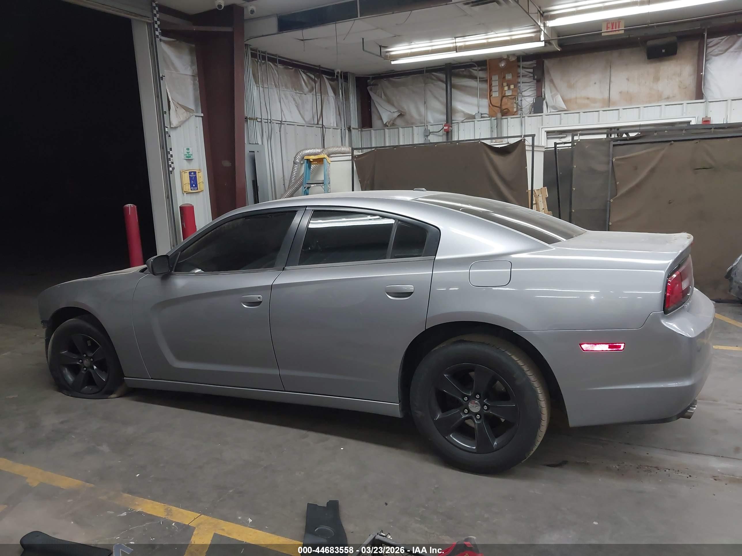 2014 DODGE CHARGER SXT